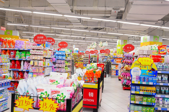 超市酒水區 零售百貨行業的銷售引擎與運營實踐